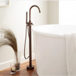 Nerin Gooseneck Freestanding Tub Faucet