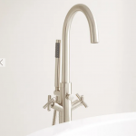 Nerin Gooseneck Freestanding Tub Faucet