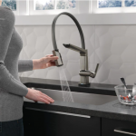 Delta  Pivotal Black Stainless Single Handle Pull-out Touch Kitchen Faucet with Sprayer Function