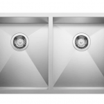 BLANCO  Quatrus Undermount 32-in x 18-in Refined Brushed Double Equal Bowl Stainless Steel Kitchen Sink