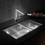 BLANCO  Quatrus Undermount 32.91-in x 18-in Refined Brushed Double Offset Bowl Stainless Steel Kitchen Sink