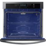 Samsung  30-in Self-Cleaning Single Electric Wall Oven (Fingerprint Resistant Black Stainless Steel)