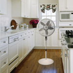 Lasko  54.5-in 3-Speed Indoor White Oscillating Pedestal Fan