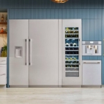 Thermador - Freedom Collection 20.6 Cu. Ft. Column Built-In Smart Refrigerator - Custom Panel Ready