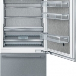 Thermador - Freedom Collection 19.4 Cu. Ft. Bottom Freezer Built-in Smart Refrigerator - Custom Panel Ready