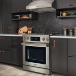 Thor Kitchen - 4.55 cu. Ft. Freestanding LP Gas Range with Self Cleaning